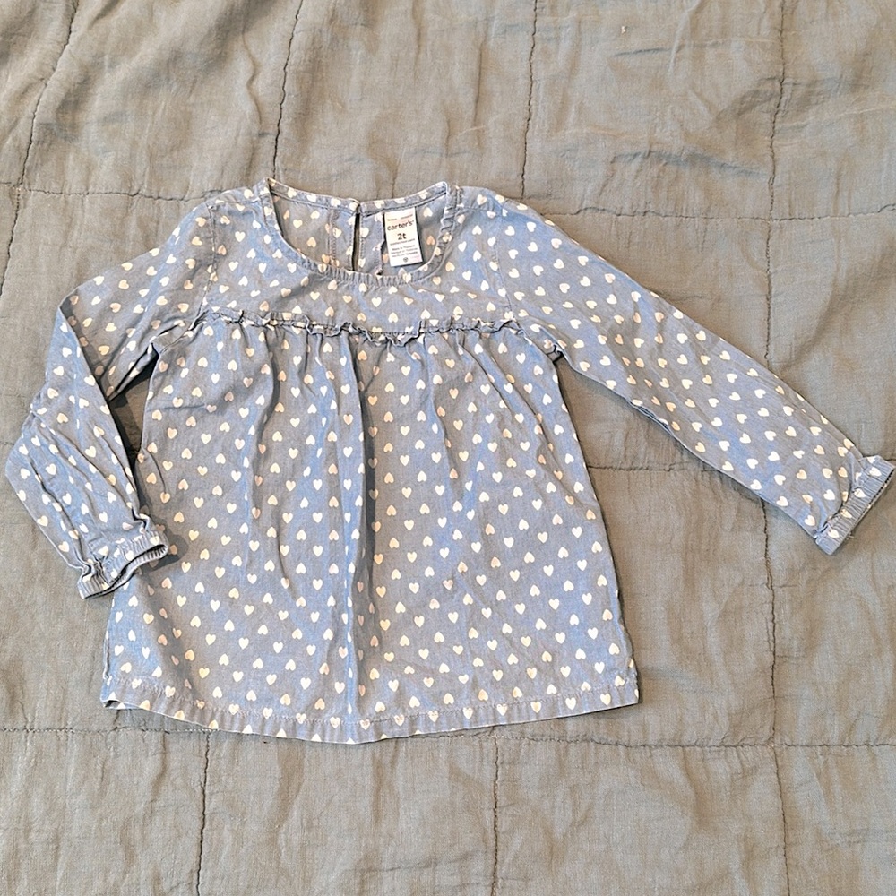 Carter’s 2T chambray heart shirt